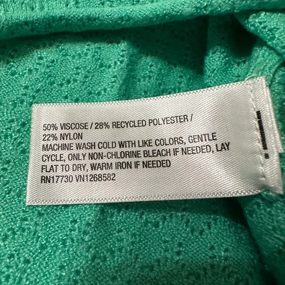 Wild Fable Long Sleeve Mock Neck Top - NWT - Size M - Picture 8 of 11